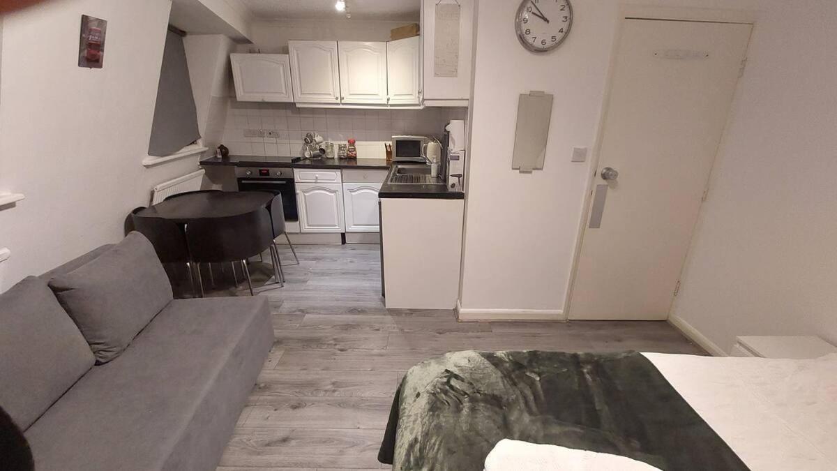 St Pancras Private Rooms London Exterior foto